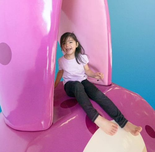Escultura em espuma - HORACE THE SQUID   - Soft Play LLC - de instalação livre / para parque infantil / amarela