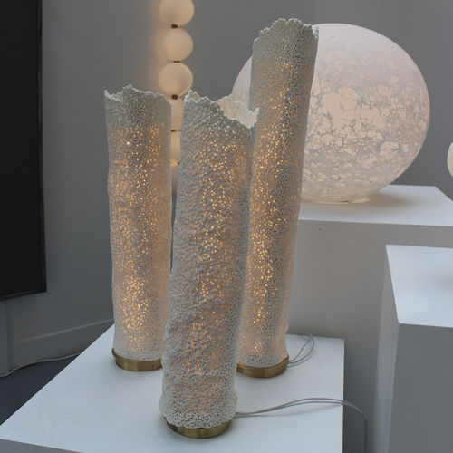 Luminária de mesa - CORAIL - Semeur d'étoiles - em latão / em porcelana / contemporânea