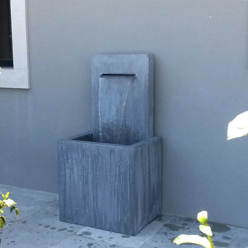 Fonte de jardim - FONTAINE BASSIN LAME - Tonton Zingueur - em zinco / contemporânea / de Olivier Joannin