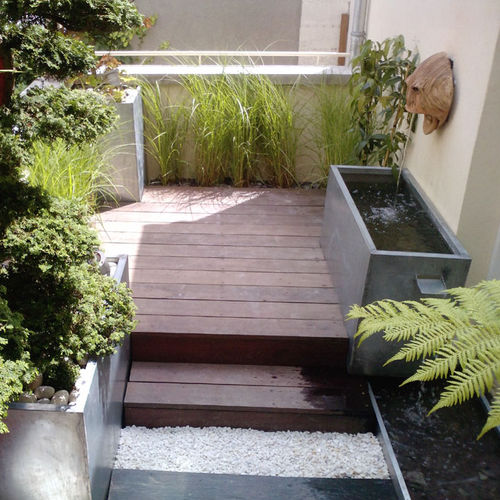 Fonte de jardim - STUDIO IN SITU - Tonton Zingueur - em zinco / em zinco-titânio / contemporânea