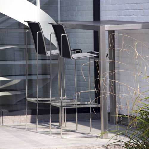 Cadeira alta contemporânea - TABURETE - FueraDentro - para ambiente externo / em Batyline® / com base em aço inoxidável