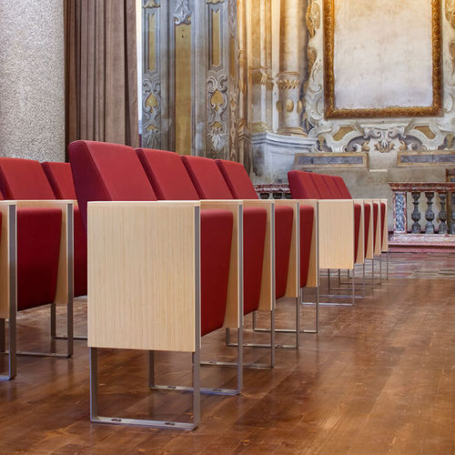 Poltrona de auditório contemporânea - C100 - Lamm srl - em poliuretano / ergonômica / com prancheta