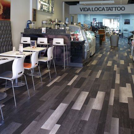 Revestimento de piso vinílico - EXPONA COMMERCIAL PUR - Polyflor - para ambiente interno / para o setor terciário / em réguas