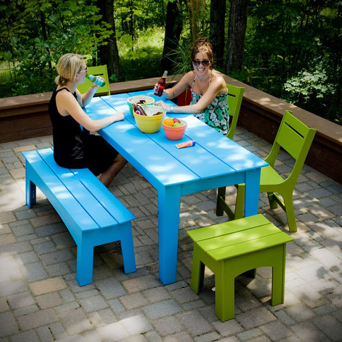 Mesa de jantar contemporânea - ALFRESCO  - Loll Designs - em polietileno de alta densidade (PEHD) / retangular / redonda