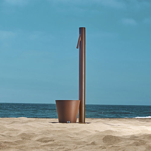 Fonte de jardim - MONSIEUR - CYRIA | Mobilier Urbain - de piso / em aço / em aço Corten
