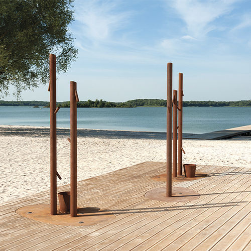 Chuveiro de jardim para piscina - MONSIEUR - CYRIA | Mobilier Urbain - lava-pés / clássico / multifuncional