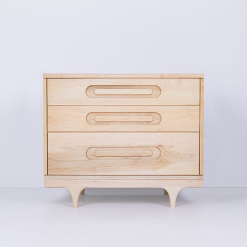 Cômoda contemporânea - CARAVAN - Kalon Studio - em madeira maciça / em madeira de ácer / com folheado de madeira