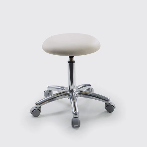 Banqueta de trabalho com base metálica - 015, 015 PEDI - Lemi BEAUTY & SPA - com rodízios / estofada / giratória