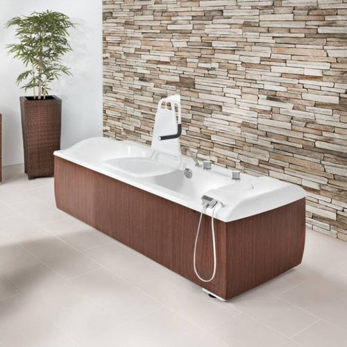 Banheira para pessoas com mobilidade reduzida - SANTA-BAD - Trautwein - freestanding / hospitalar / em acrílico