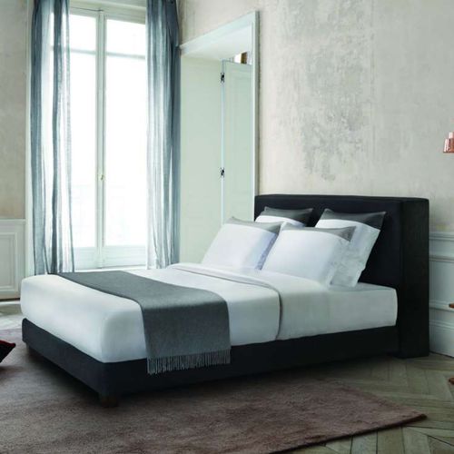 Cabeceira para cama de casal - CUBE  - Treca Paris - contemporânea / em tecido / estofada