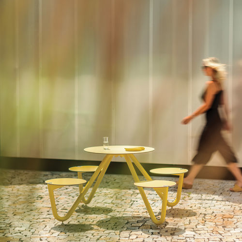 Mesa de piquenique contemporânea - ORBIT - mmcité street furniture - em aço galvanizado / em alumínio / em HPL