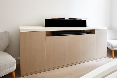 Rack de TV contemporâneo - VERONA - Aguirre Design - sob medida / com suporte para leitor de DVD / com elevador de tela