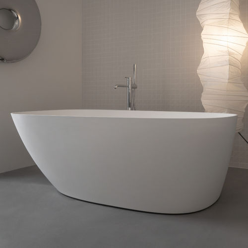 Banheira oval -  FM010 - Inbani - freestanding / em Solid Surface / branca