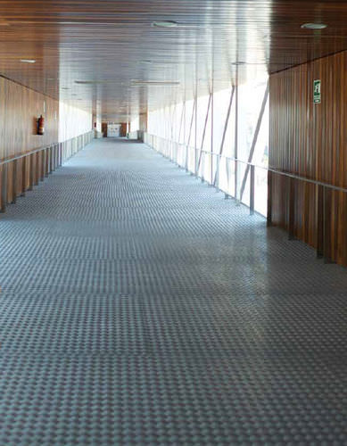 Revestimento de piso vinílico - DUSTER® - Responsive industries Ltd. - em rolo / texturizado / efeito de ladrilho