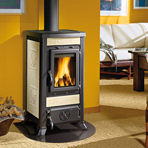 Salamandra a lenha - FULVIA - La Nordica-Extraflame - 6 kW / tradicional / em ferro fundido