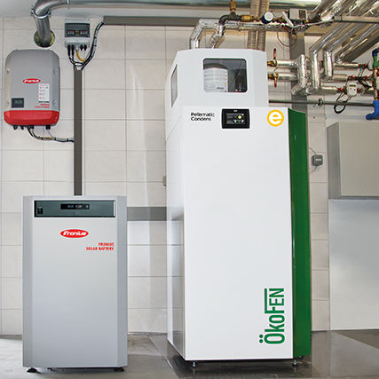 Caldeira a pellets - PELLEMATIC CONDENS_E - ÖkoFEN - residencial / para ambiente interno / de condensação