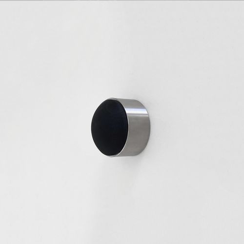 Batente de porta em aço inoxidável escovado - TSW24-11 - PHOS Design GmbH - em aço inoxidável polido / preto / prateado