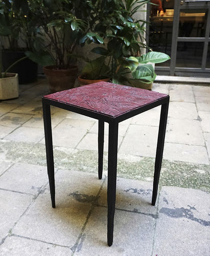 Mesa lateral contemporânea - EMPREINTES - ICI ET LA - em concreto reforçado com fibras / com base em aço / quadrada