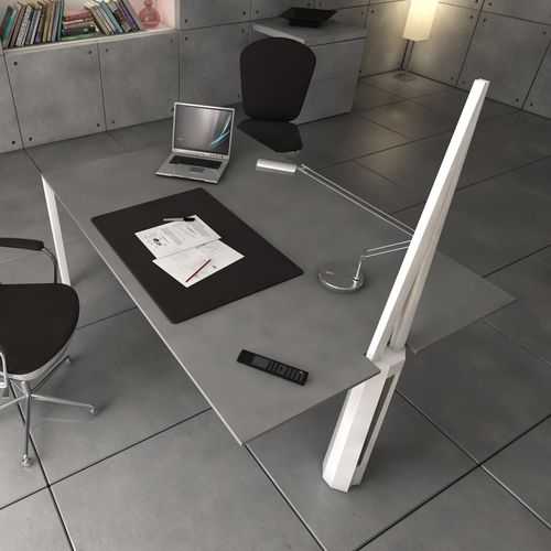Mesa secretária de design original - MILLAU - BALIAN BETON Atelier - em concreto BFUHP Ductal© / da linha comercial