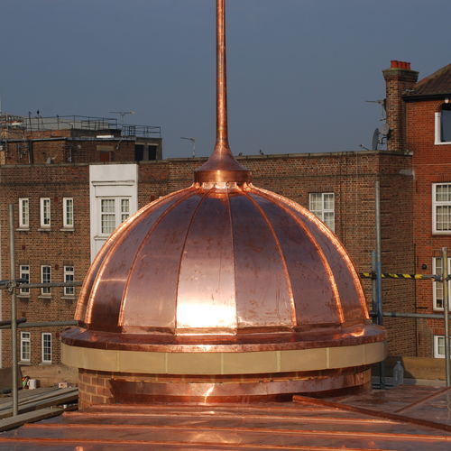 Cobertura em cobre - 43 STREATHAM HILL - Peters Roofing - efeito de metal / zipada / curva