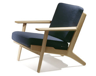 Poltrona contemporânea - 290 EASAY CHAIR - Getama Danmark - em couro / de Hans J. Wegner