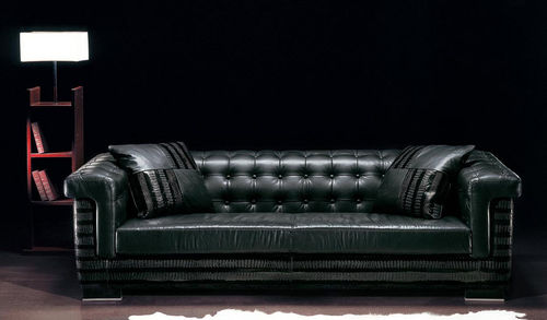 Sofá Chesterfield - ASCOT - Poles Salotti - em couro / preto / de 3 lugares