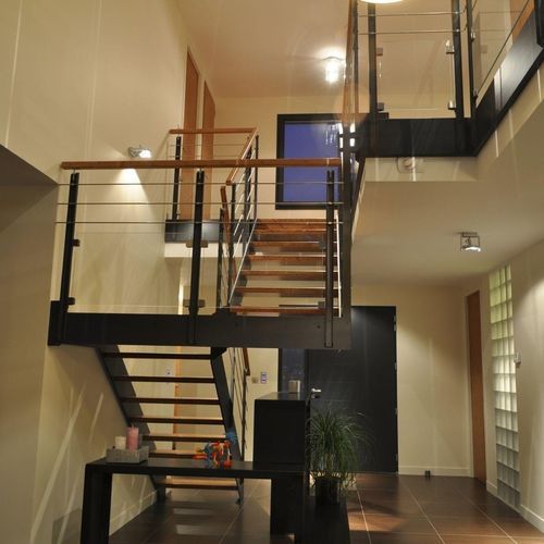 Escada em U - LOFT 5119D - Créateur d'escaliers Treppenmeister - com degraus em madeira / metálica / da linha residencial