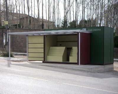 Banca de jornais - PLIS PLAS - URBADIS Microarquitectura - da linha comercial / em aço