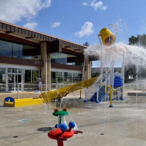 Estrutura lúdica para parque infantil - ELEVATIONS&trade; - Pro Urba - Aqua Pro Urba - para parque aquático / metálica