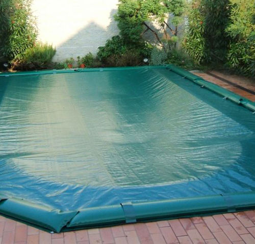 Capa de piscina com ilhoses - Piscine Acquaform - manual / de inverno / sob medida