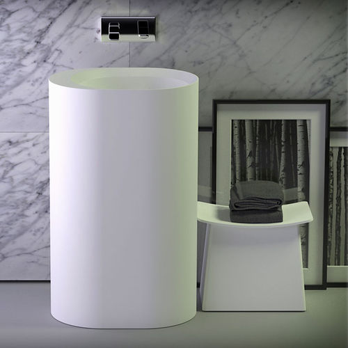 Cuba de instalação livre - GLOW - KNIEF & CO. GmbH - em Superfície Sólida / oval / contemporânea