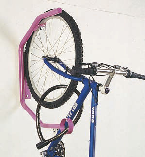 Bicicletário de parede - SUSPENSION TYPE D - NORCOR MOB.URBAIN - com sistema de segurança / para espaço público / em aço galvanizado