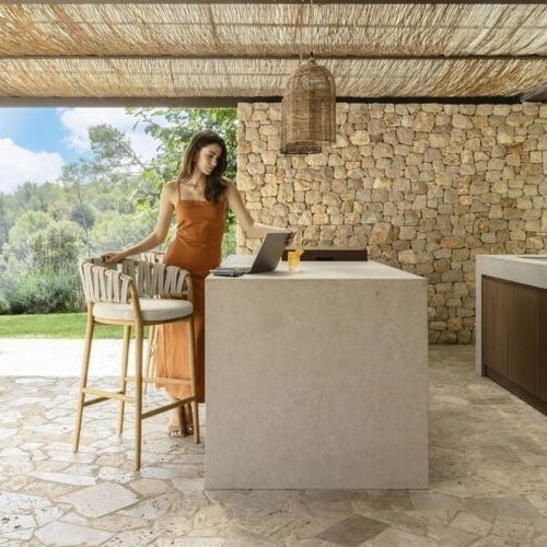 Cadeira alta contemporânea - VENICE - TALENTI - de jardim / em tecido / com base em teca