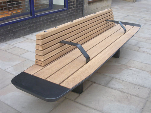Banco para espaço público contemporâneo - HIGH STREET, WINCHESTER  - Factory Street Furniture - em carvalho / em aço inoxidável / com encosto