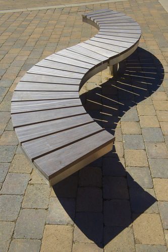 Banco para espaço público contemporâneo - CHRONOS - Factory Street Furniture - em madeira / em aço inoxidável / modular