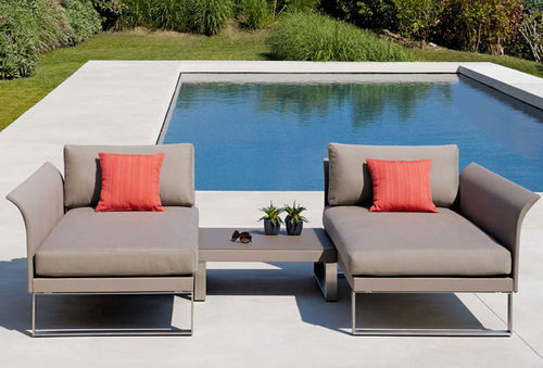 Divã contemporâneo - KOMFY - SIFAS - em Sunbrella® / em poliéster / com base em alumínio laqueada