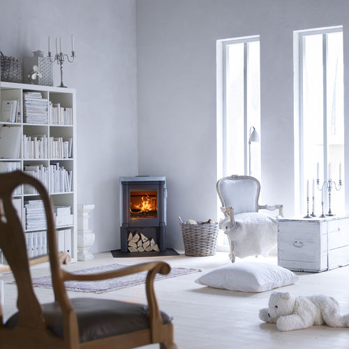 Salamandra a lenha - 54T - Contura - 0–5 kW / 7 kW / contemporânea