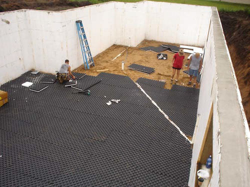 Piso elevado em borracha - RAZ PANEL™ - BuildBlock ICFs - radiante / para ambiente externo
