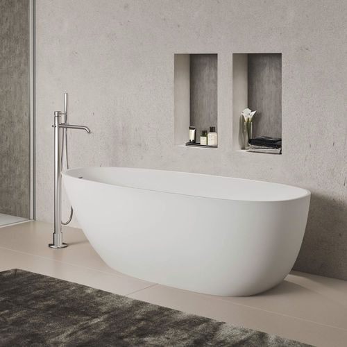 Banheira oval - FRESIA - Relax - freestanding / para residência / em Solid Surface