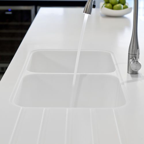 Tampo de bancada em Superfície Sólida - ASPEN GLACIER  AG612 - Staron Solid Surfaces - para cozinha / para banheiro / branco