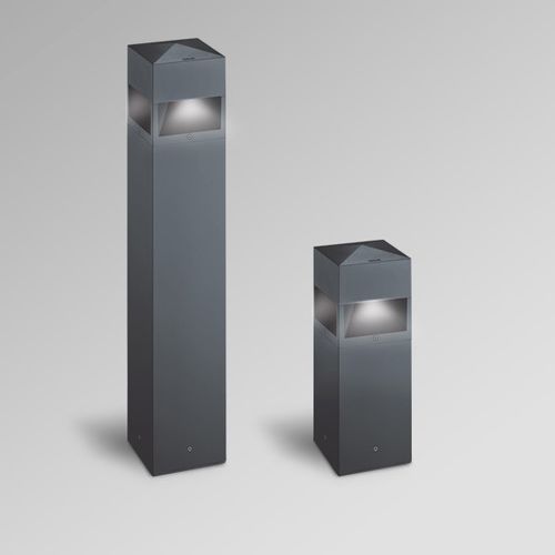 Poste balizador de iluminação de jardim - KUBIX180 - Arcluce S.p.A. - para espaços públicos / contemporâneo / em alumínio fundido