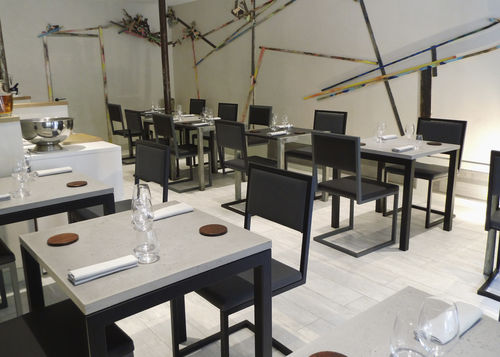 Cadeira de restaurante contemporânea - Pied-Tine - Les Pieds sur la Table ® - em aço / com base em aço inoxidável / estofada