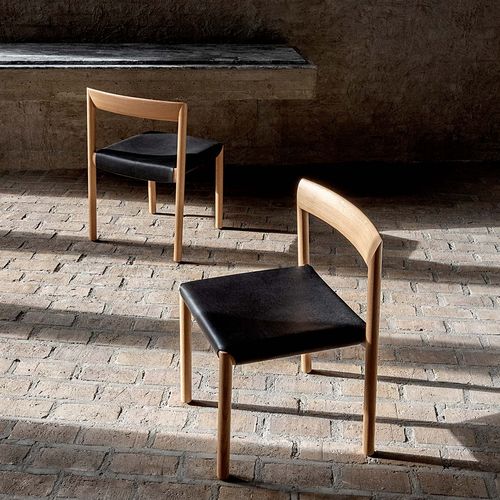 Cadeira contemporânea - STAX - BENSEN - para ambiente interno / em tecido / em couro