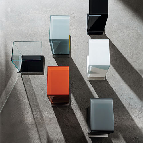 Mesa lateral contemporânea - SWAN  - Sovet Italia - em vidro laqueado / em vidro fosco / com base em vidro