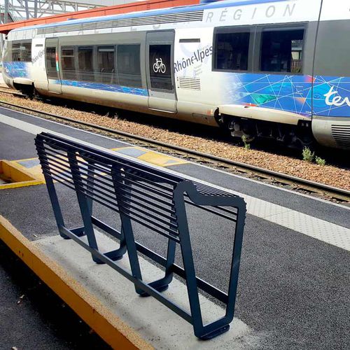 Banco para espaço público contemporâneo - LINE - TF URBAN - em aço / com encosto / sem encosto