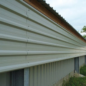 Revestimento de fachada em painéis - HI 30 - HADLEY - em chapa / nervurado