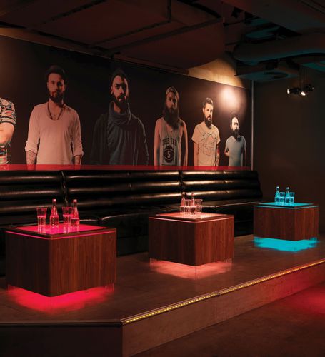 Mesa de centro contemporânea - ORA  - MOREE - em vidro / com base em MDF / com base folheada de madeira