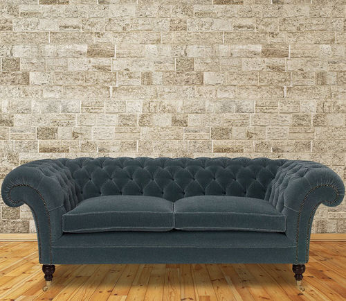Sofá Chesterfield - Chilham  - Kingsgate Furniture ltd - em tecido / com braços / feito à mão