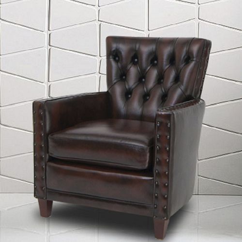 Poltrona Club Chesterfield - Saxon  - Kingsgate Furniture ltd - em couro / em madeira maciça / com almofada removível