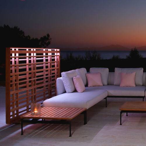 Biombo contemporâneo - Woodland  - Barlow Tyrie - em teca / para ambiente externo / 1 face